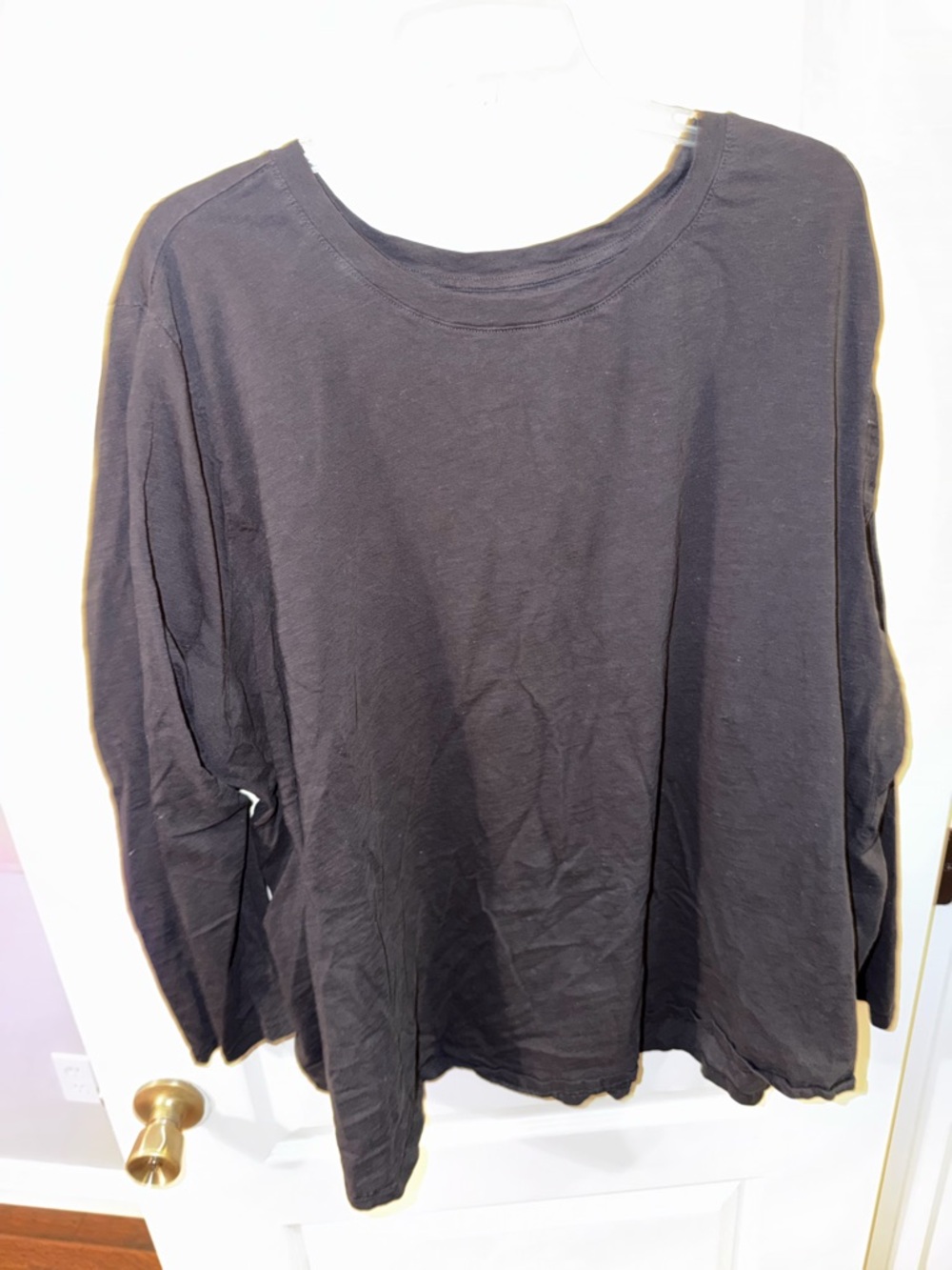Sonoma Black Long-Sleeve Crew Neck Top